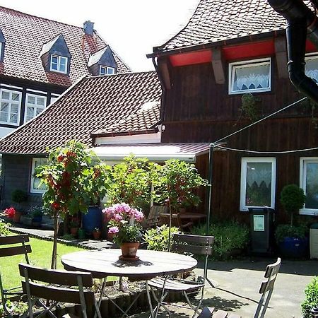 Altes Tageloehnerhaus Von 1510 Mit Garten Und Parkplatz Goslar Bagian luar foto